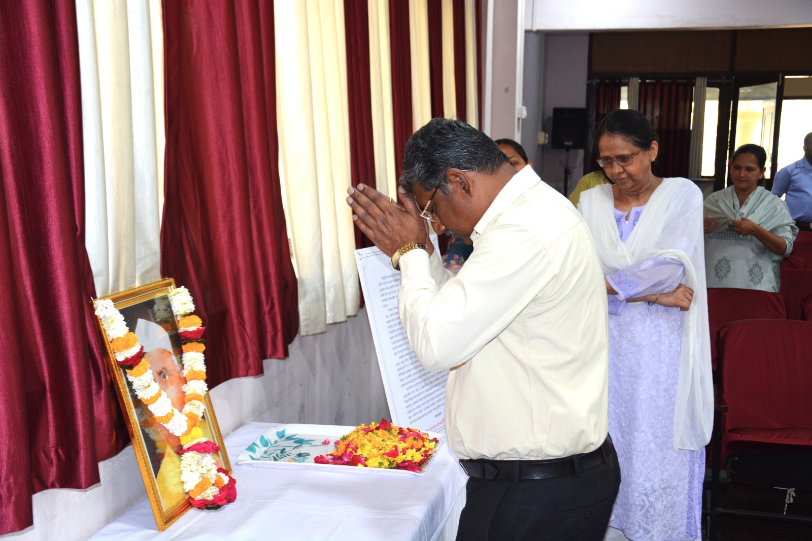 Photos for Yashwantrao Chavan Jayanti celebration at MAFSU h.q (1).jpeg